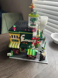 Modular Flower store + Display for set 10309