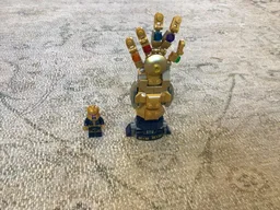 Mini Infinity Gauntlet