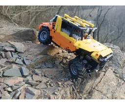 Small RC Rock Crawler