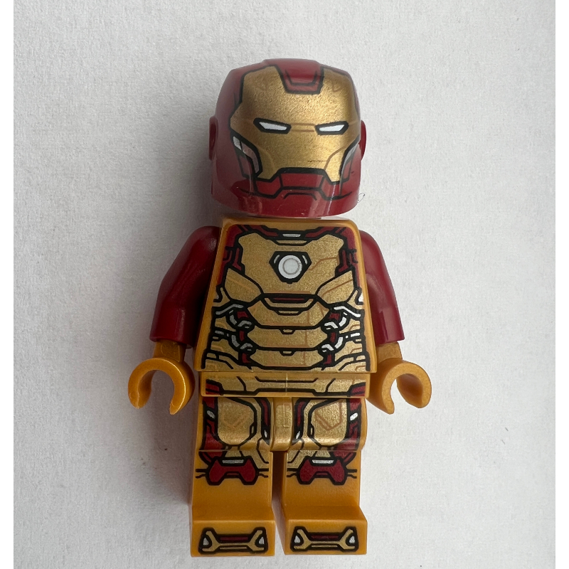 Lego Iron Man Mark 42 Armor, Pearl Gold Legs