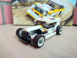 76897 Old Car