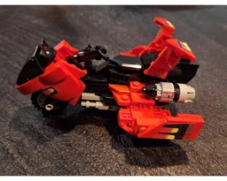 M.A.S.K. Vampire Transformable Touring Cycle
