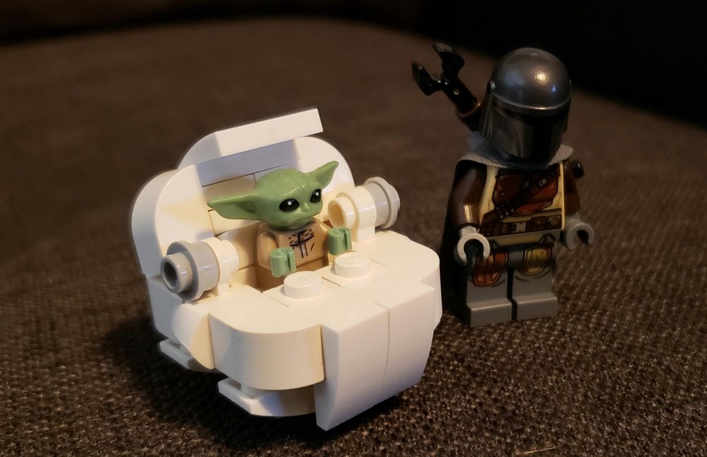 Lego Baby Yoda's Floating Pod (The Child)