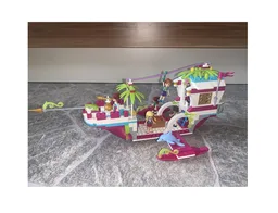 Friends Pirate Ship