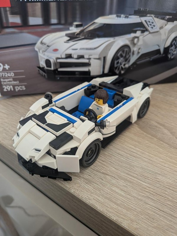 Lego MOC - 77240 - LongtailSpeedster