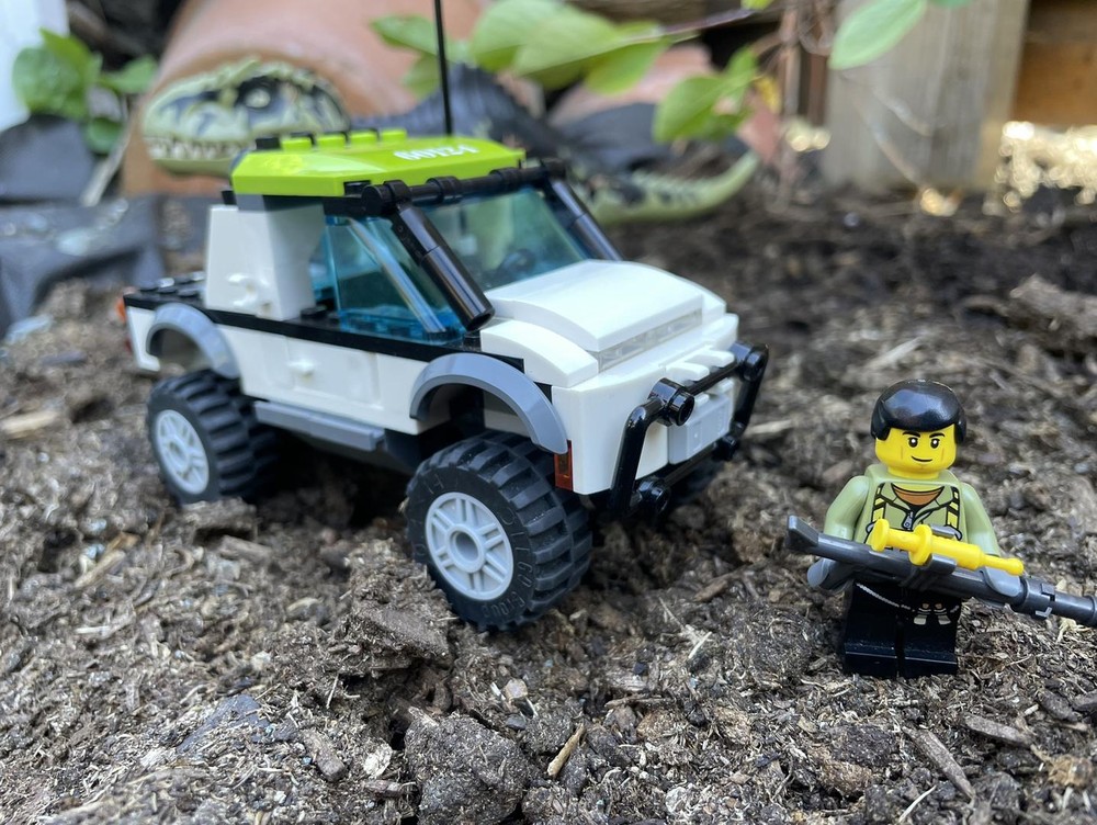 Lego Cretaceous Utility Truck
