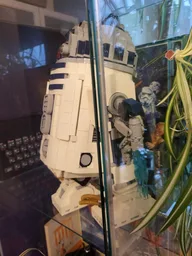R2-D2 Rocket Booster