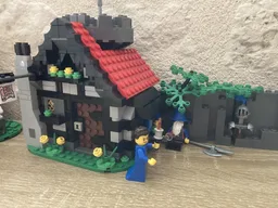 40601: Spellbound Inn