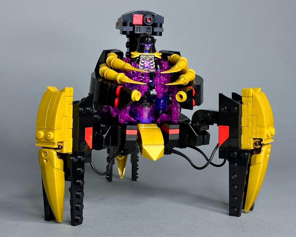 Lego Overlord Golden Master Mech