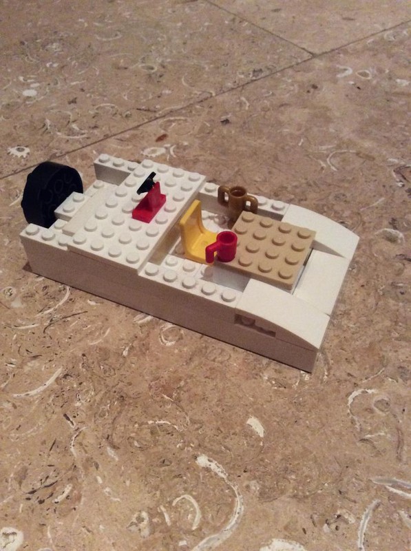 Lego Speedboat