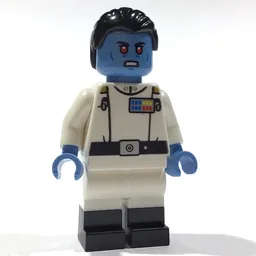 Grand Admiral Thrawn, Dual Molded Legs