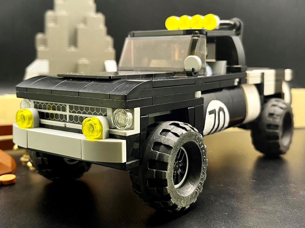 Lego Bob & Weave Power Wagon - Hot Wheels Edition