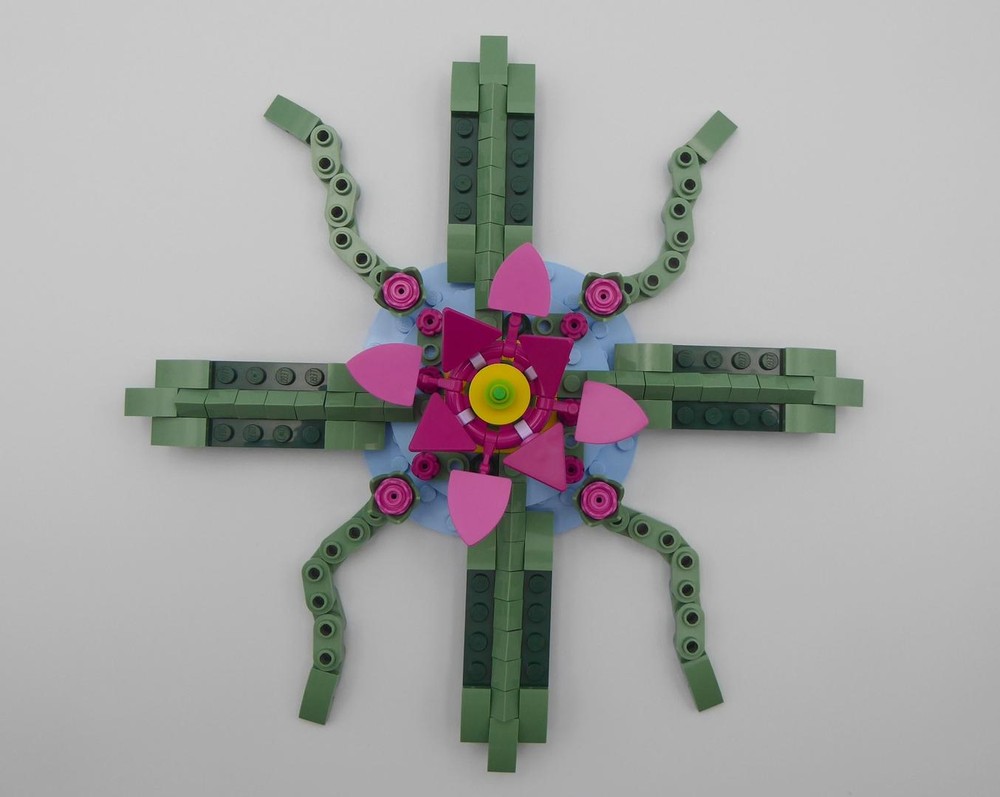 Lego Pink Flower and Trailing Vines Medallion from Flowering Cactus 11509