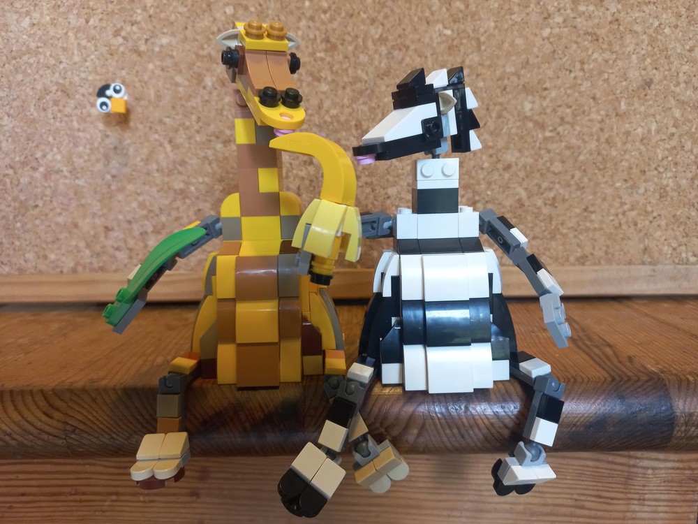 Lego Chubby Giraffe and Zebra