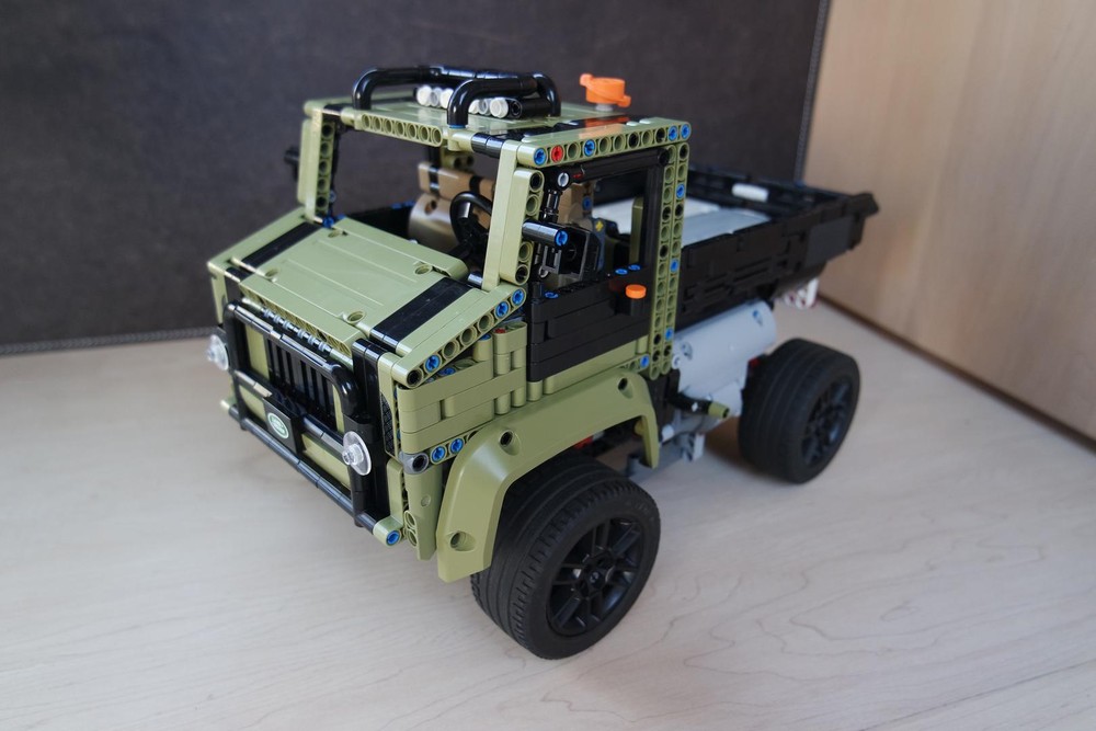 Lego 42110_D_Unimog (Motorized)