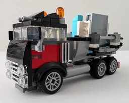 31146 Truck with heavy load