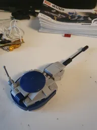 AAT (75283) smaller top