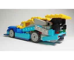 LM Prototype Car (Medium Creative Brick Box alt)