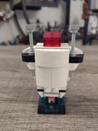 GO-4 security bot (from WALL-E)