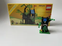 Mini Forest Hideout