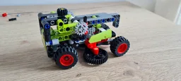 42102 - Street cleaner