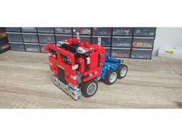 Optimus Prime Technic