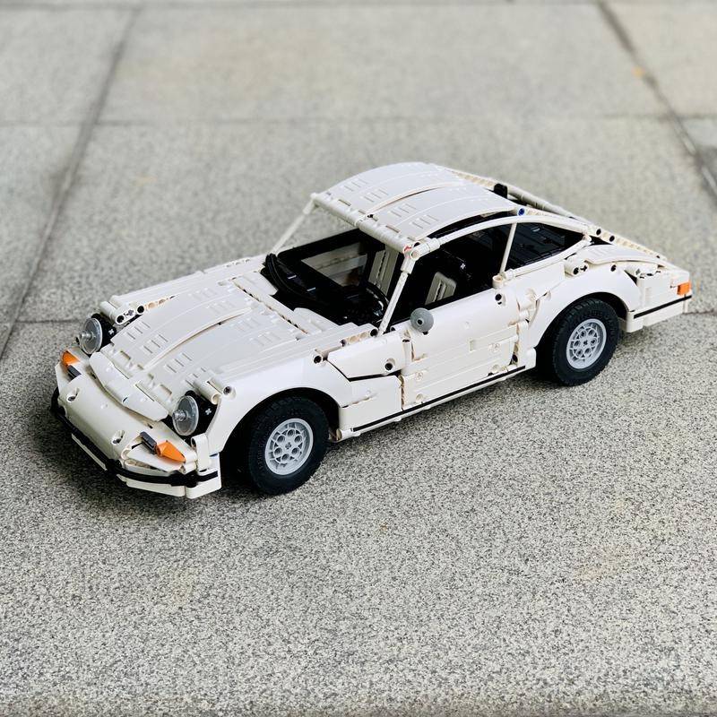 Lego Porsche 911S 2.4 1:10
