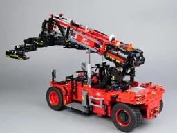 42082 C model - Reach Stacker