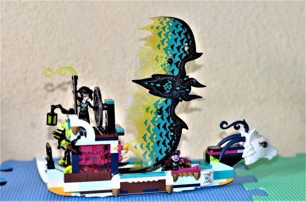 Lego 41195 Elven ship - Alternate build Emily & Noctura's Showdown