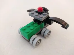 11945 Tractor with spray boom