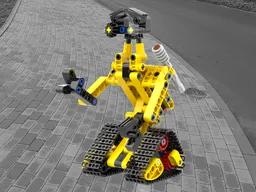 42163 Johnny 5