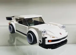 1974 Porsche 911 - 7 stud wide
