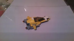 Custom small yellow spaceship from set 31023
