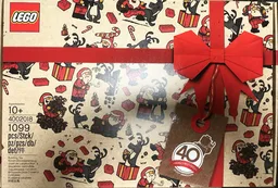 2018 Employee Exclusive - 40 Years LEGO Minifigure