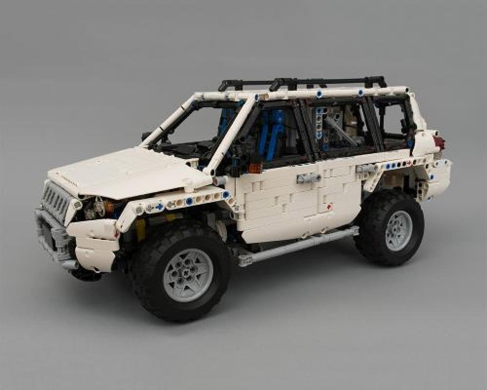 LEGO Technic RC Off-roader with SBrick