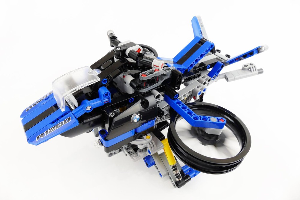Lego BMW Concept Flying Hover Bike - LEGO Technic 42063 Alternate MOC