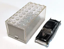 1:87 Opel Rekord with Garage