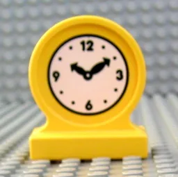 Duplo Mirror with Clock with Hands at 10:10 Print / Yellow
