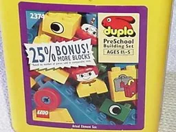 Medium DUPLO Basic Bonus Bucket