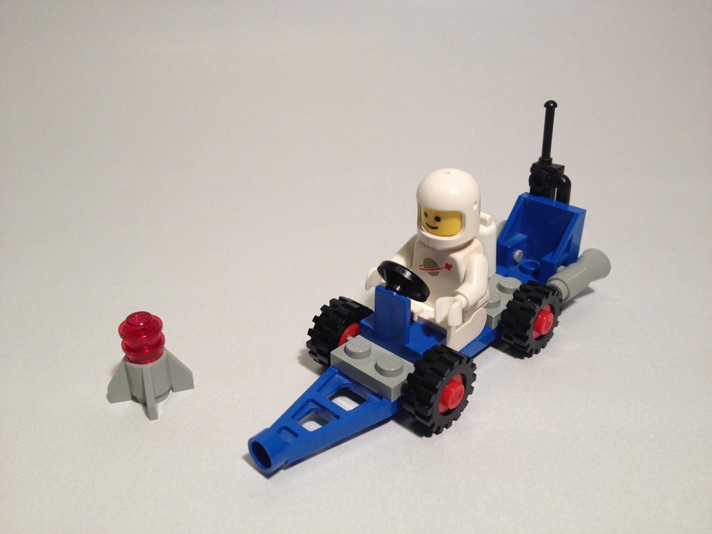 Lego Moon Speedster
