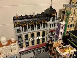 Custom Modular Building - Cafe Hotel