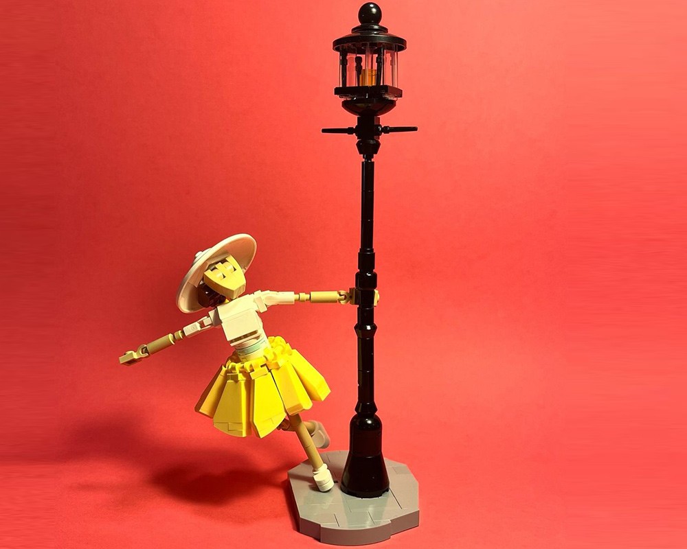 Lego Paris Dancer,