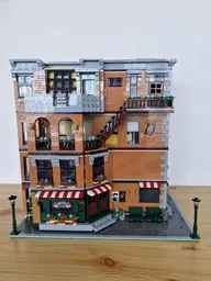 SitComplex - Ross Apartment