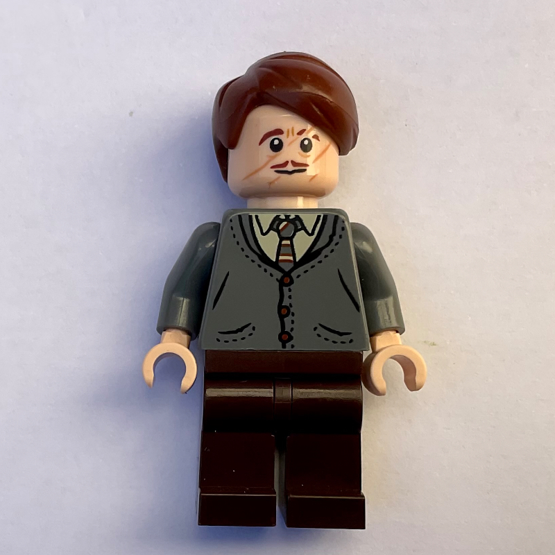 Lego Remus Lupin, Dark Bluish Gray Jacket Buttoned