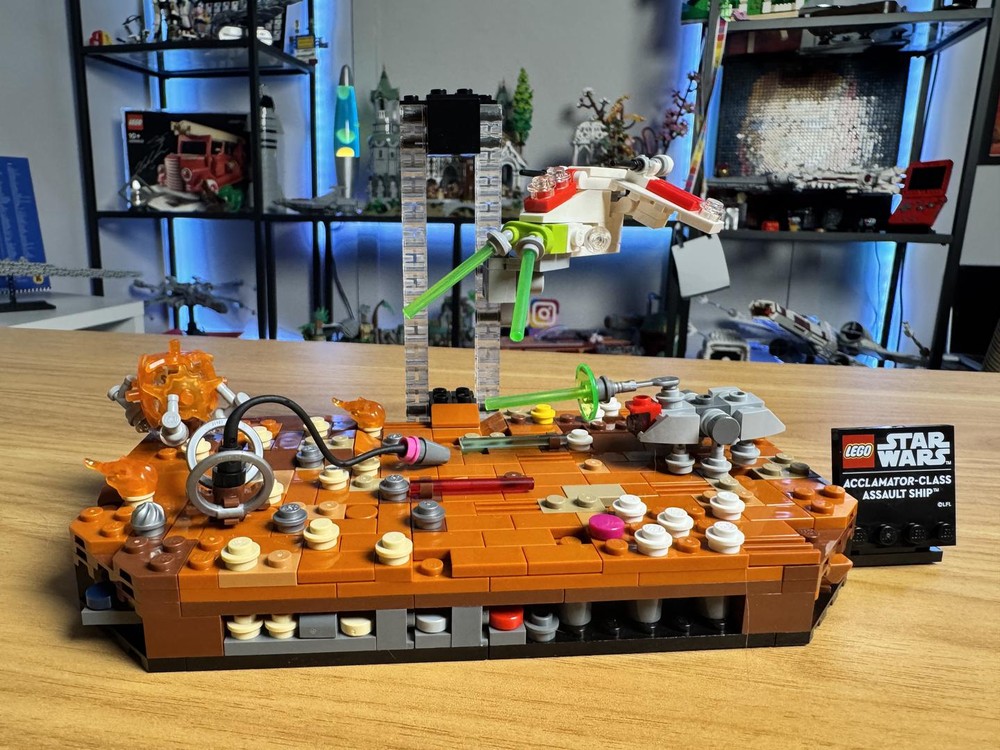 Lego Midi scale Acclamator Base - Battle on Geonosis