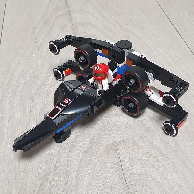 Lego F1 Starship Collection - Haas XWing