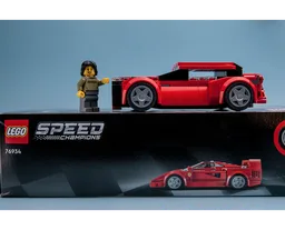 76934 Macchina Elegante