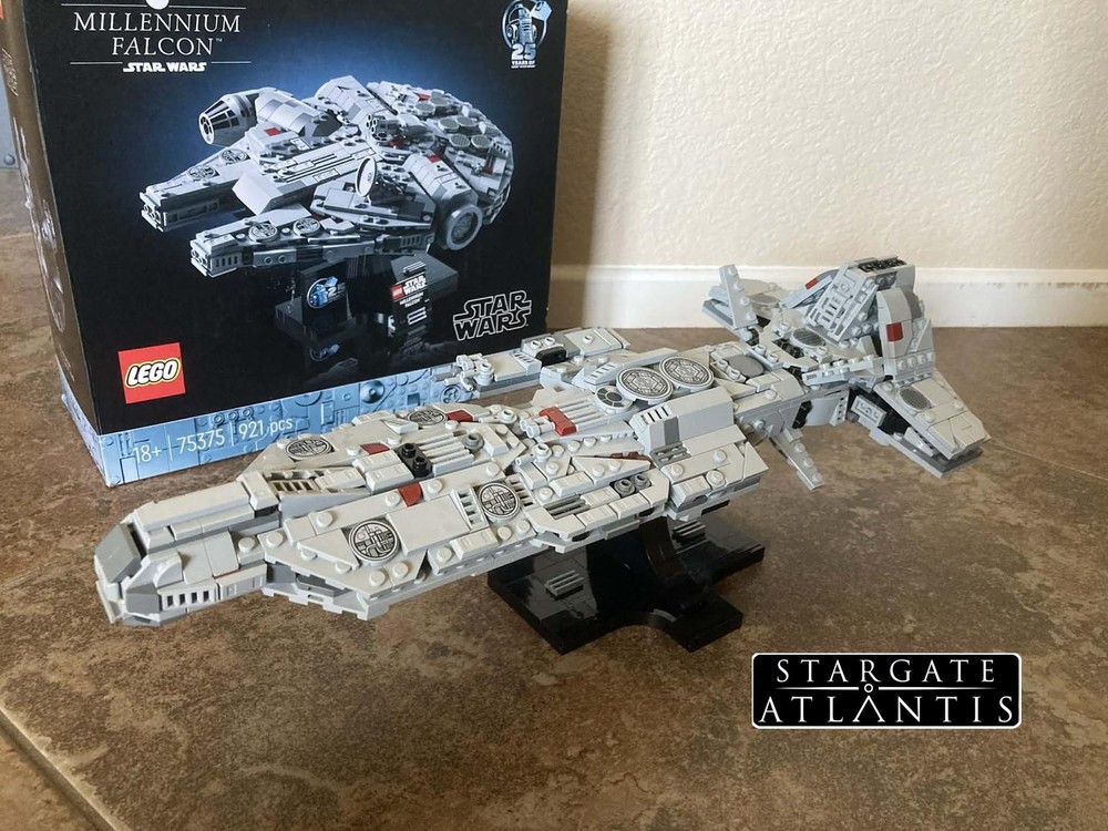Lego Stargate Aurora-Class Battleship Midi-Scale