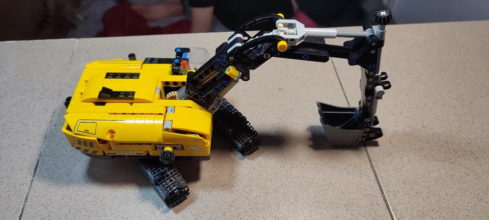Lego 42121 3 mechanical pistons