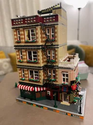 Central Perk Big Bang Theory modular